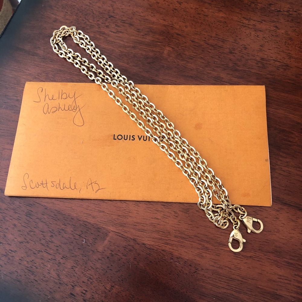Authentic Louis Vuitton Felicie crossbody chain